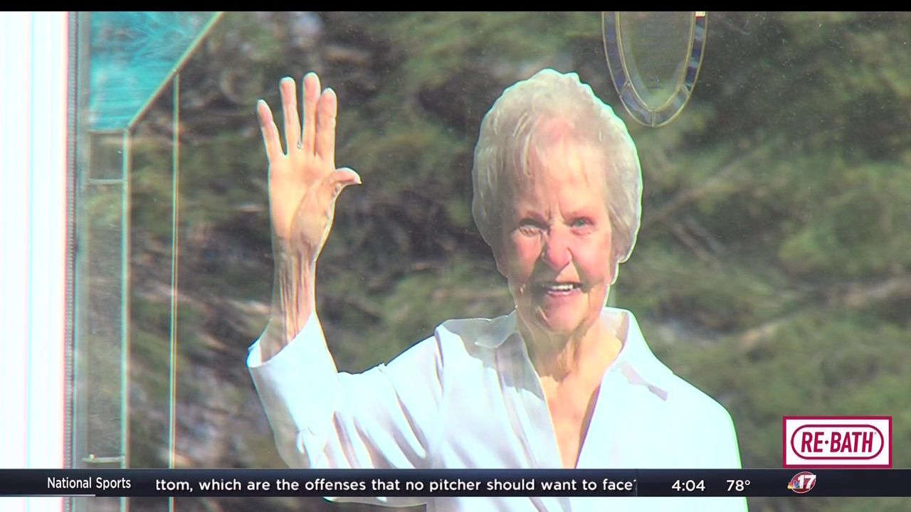 Decatur resident brings joy to neighbors